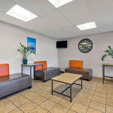 Motel 6-Oak Creek, Wi Kültér fotó