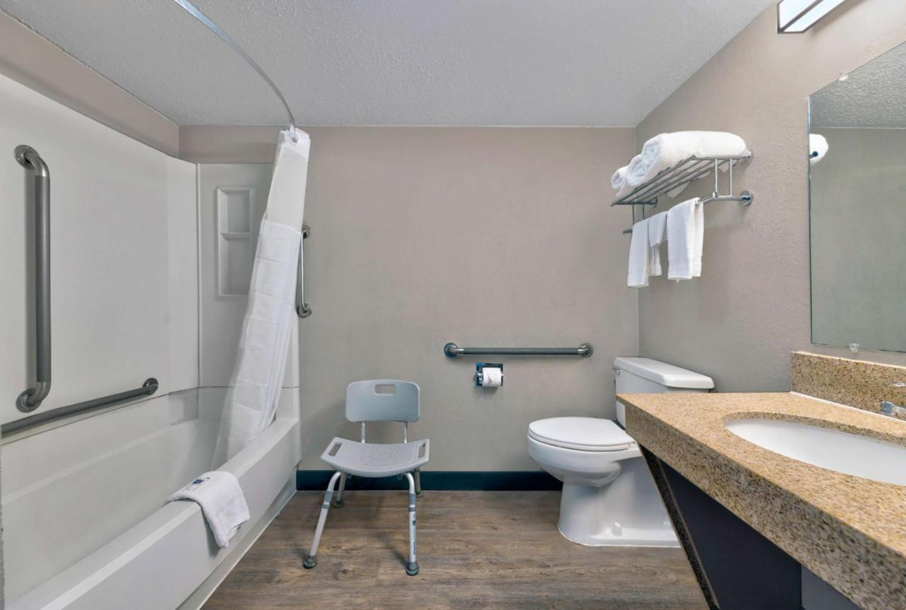 Motel 6-Oak Creek, Wi Kültér fotó